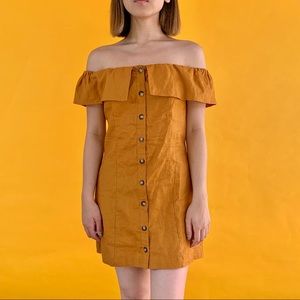 Golden Yellow Express Shoulder Dress (✨NEW W/TAGS)